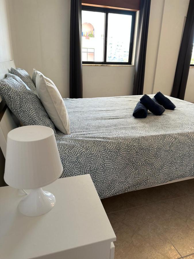 Alojamento Ramos Quarteira Exteriör bild